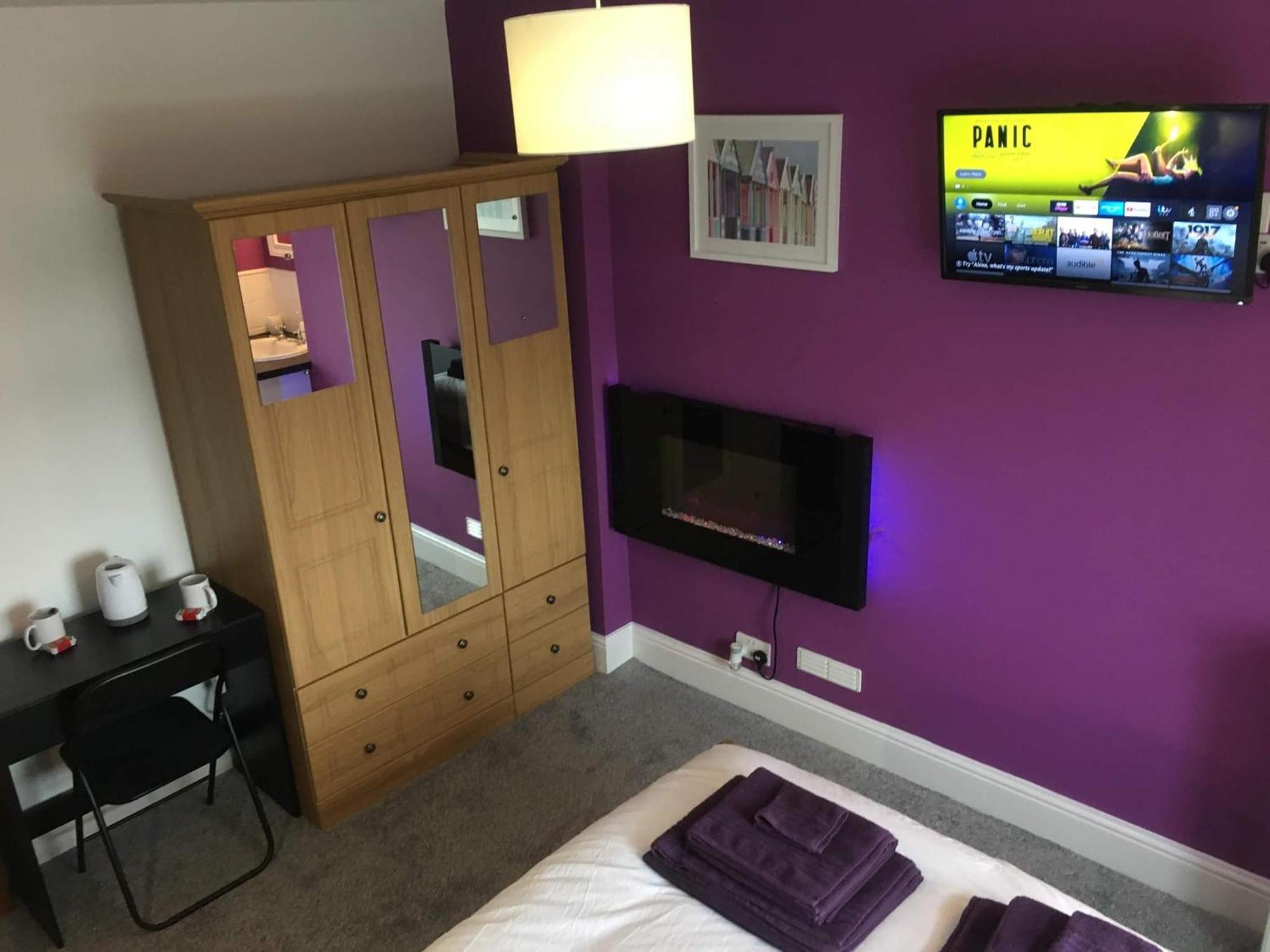 Moonraker Private Room In Our Cosy Cottage Home St Austell Exterior foto